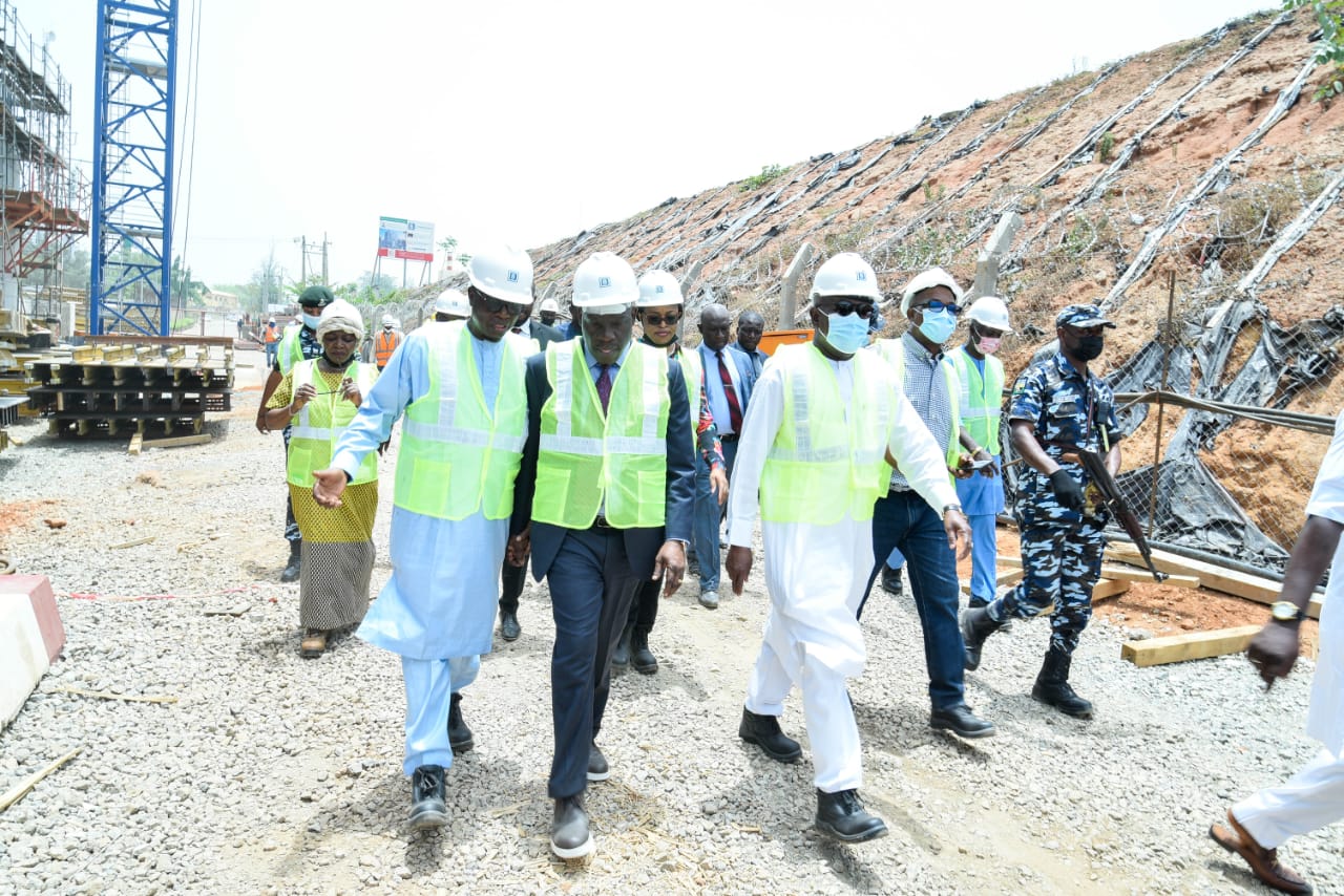 HONOURABLE MINISTER OF STATE PETROLEUM RESOURCES, CHIEF TIMIPRE SYLVA  EMBARKS ON FACILTY TOUR OF NUPRC HEAD OFFICE BUILDING “THE BARREL” ABUJA –  Nigerian Upstream Petroleum Regulatory Commission